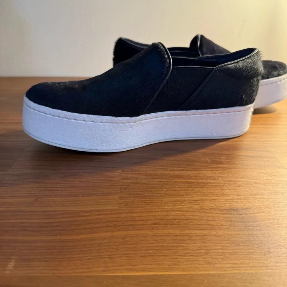 Vince Warren Pony Hair Slip On in Black with White Platform, size 6.5